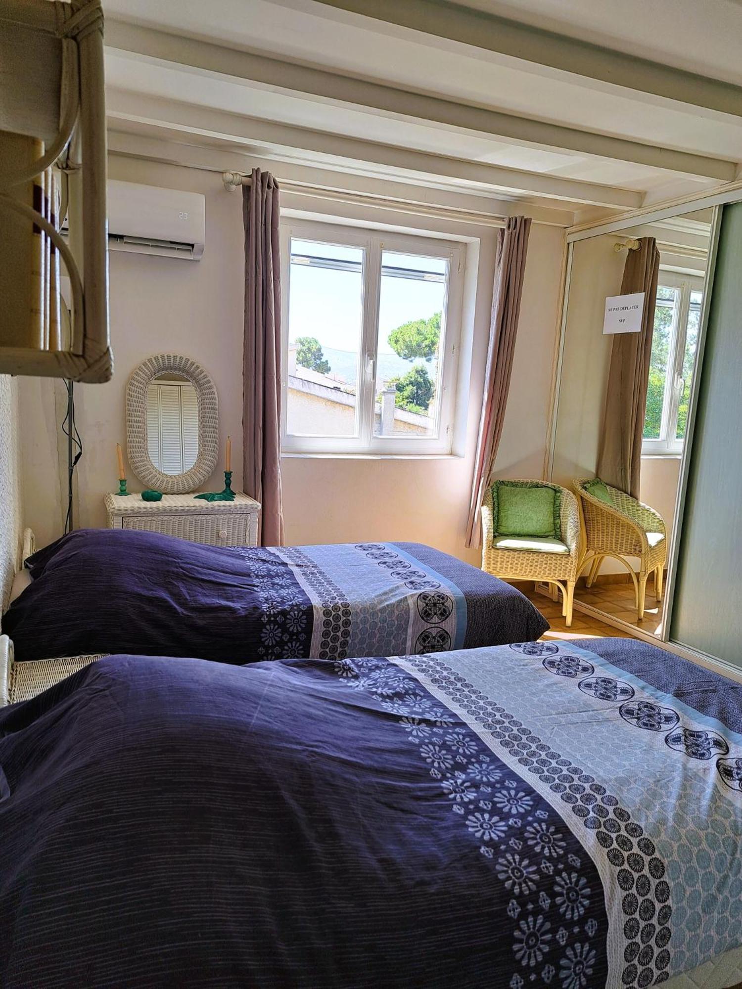 Mini Villa Jardin 50 M Plage ボルゴ エクステリア 写真