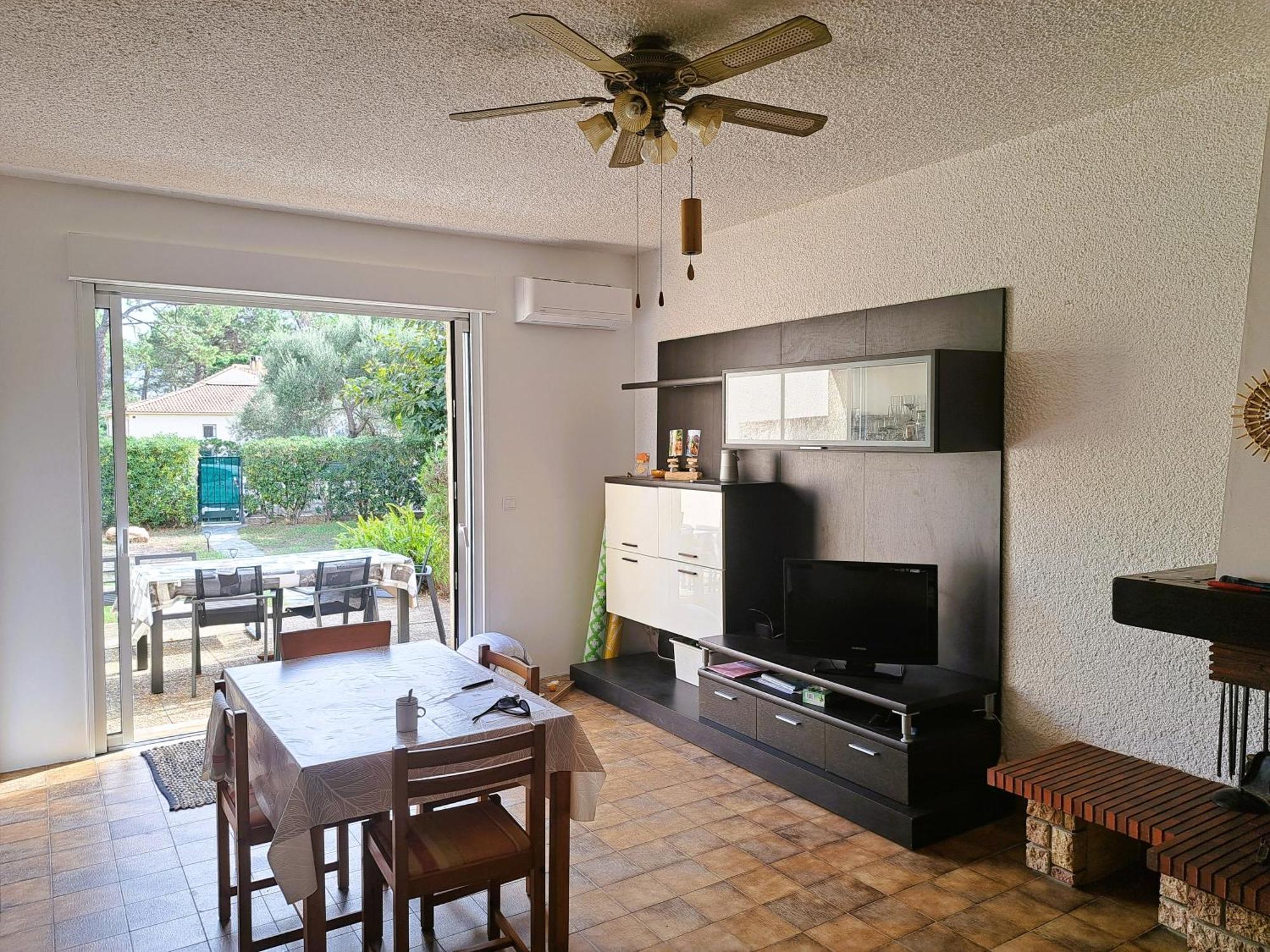 Mini Villa Jardin 50 M Plage ボルゴ エクステリア 写真