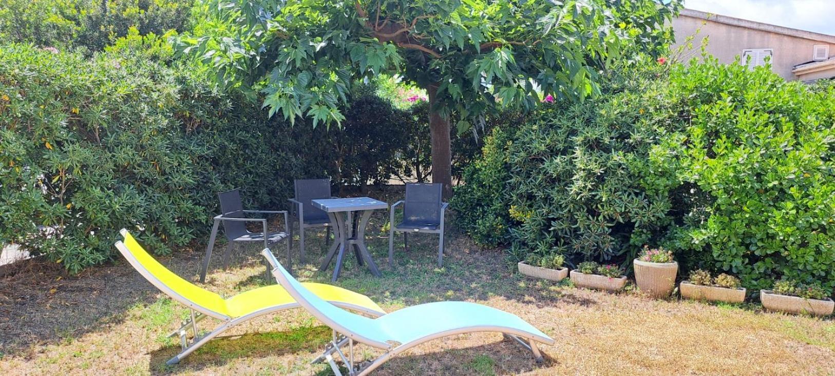 Mini Villa Jardin 50 M Plage ボルゴ エクステリア 写真